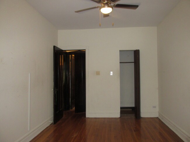 Building Photo - 1509 E 54th St