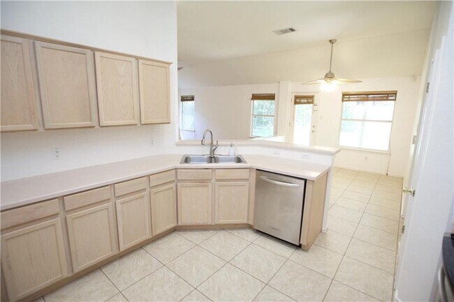 Building Photo - 5803 Fitchwood Ln