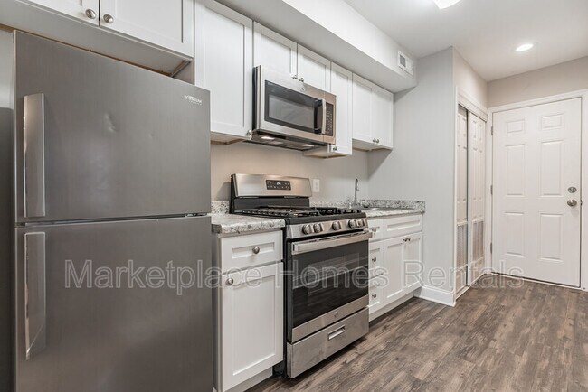 Foto del edificio - 2439 25th St SE