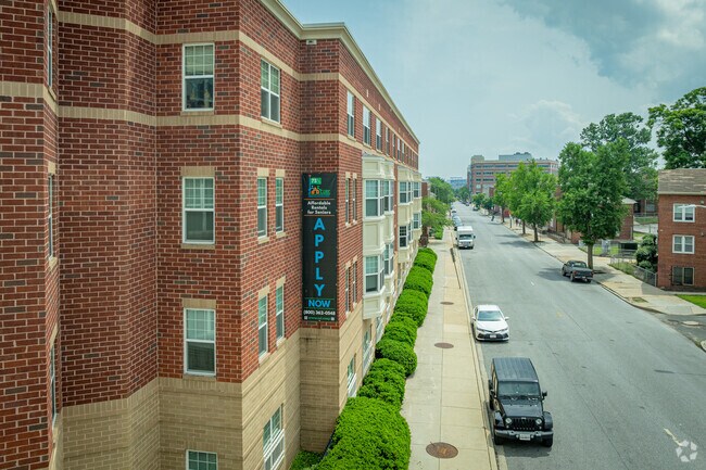 Foto del edificio - Terrace Garden