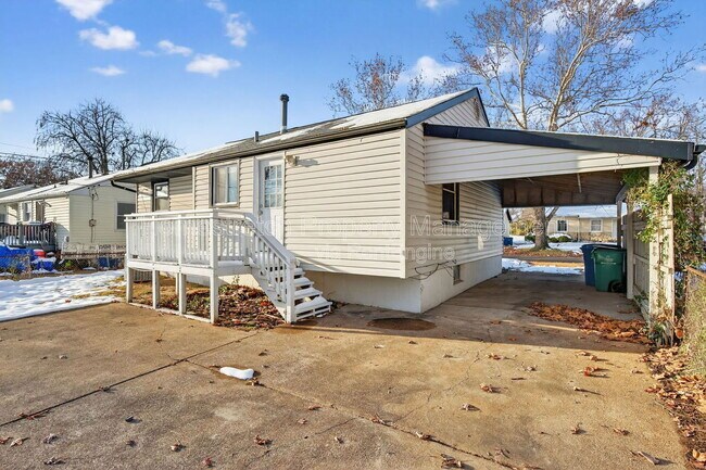 Foto del edificio - 224 Presley Rd