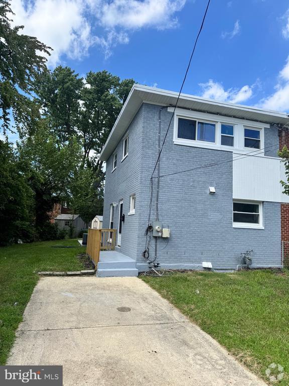Building Photo - 2806 Keith St