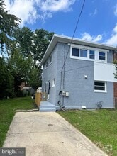 Building Photo - 2806 Keith St