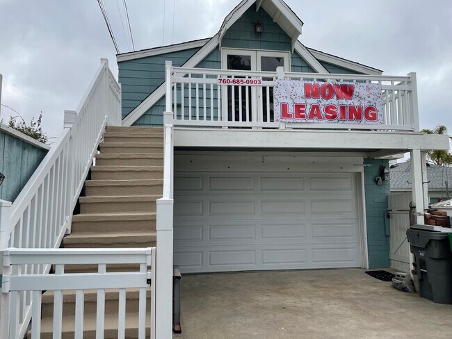 Building Photo - 502 S Clementine St