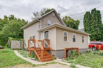 Building Photo - 4517 Field Ave
