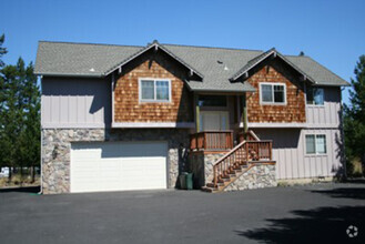 Building Photo - 17079 Merganser Dr