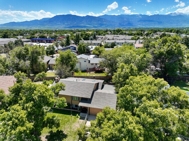 Foto del edificio - 2380 Middleton Ct