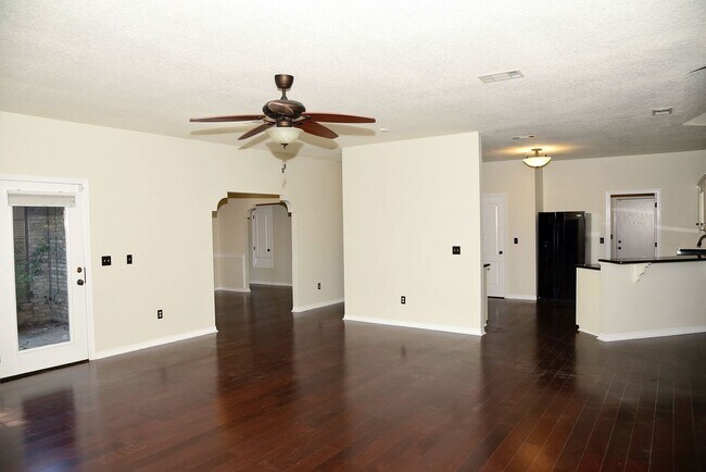 Building Photo - 116 Baywind Dr