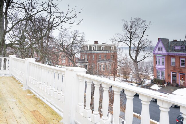 Foto del edificio - 177 Montgomery St