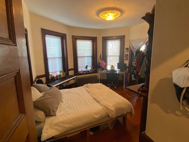 Foto del edificio - 174 Saint Alphonsus St