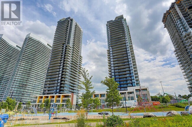 Building Photo - 95 McMahon Dr