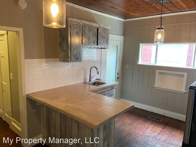 Foto del edificio - 1 br, 1 bath House - 1349 Glen Oak Place