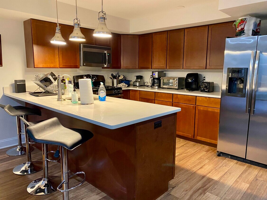 Foto principal - 619 Bloomfield St