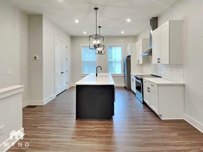 Foto del edificio - 1241 Cushenberry Ln