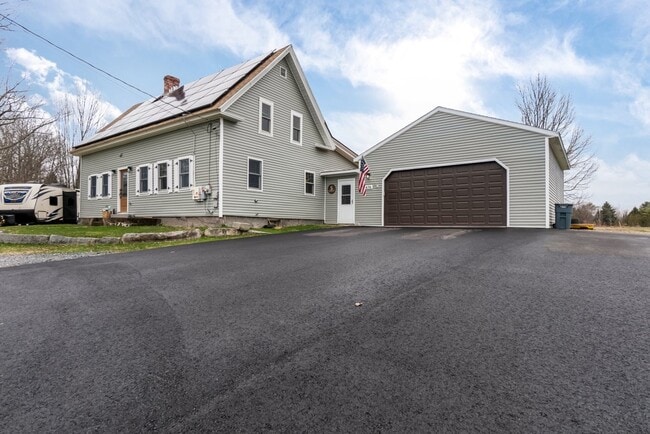 Building Photo - 476 Unity Rd