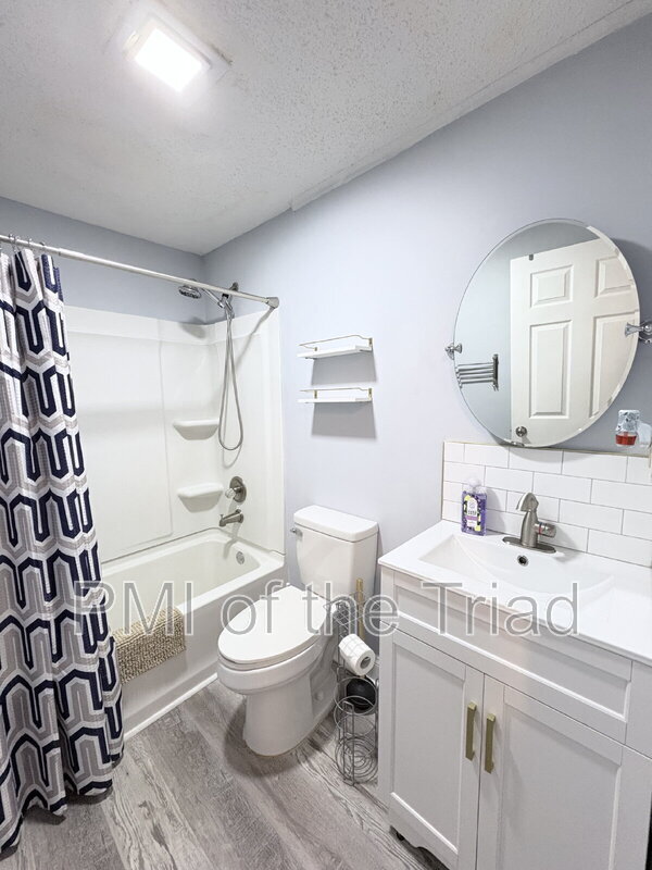 Foto del edificio - 317 Woodbury St