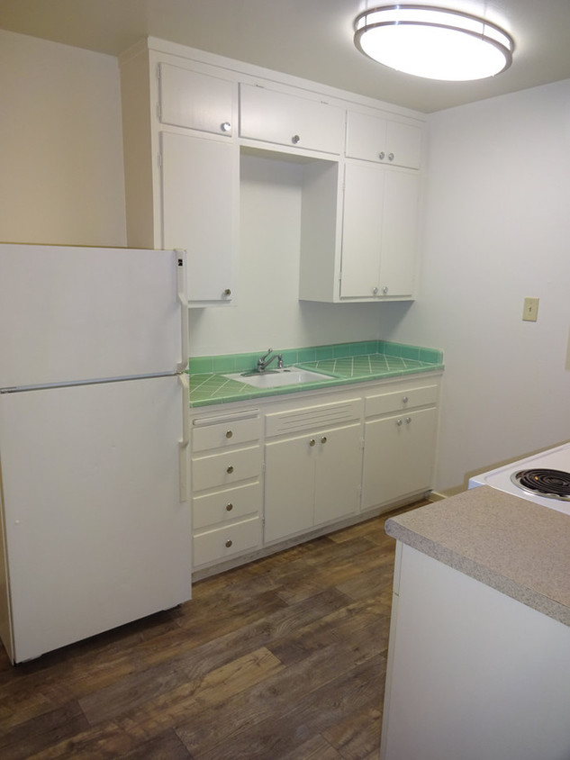 Foto principal - 2533 2nd Ave
