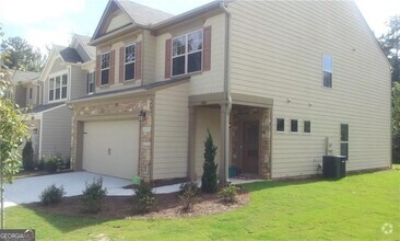 Building Photo - 6260 Crested Moss Dr
