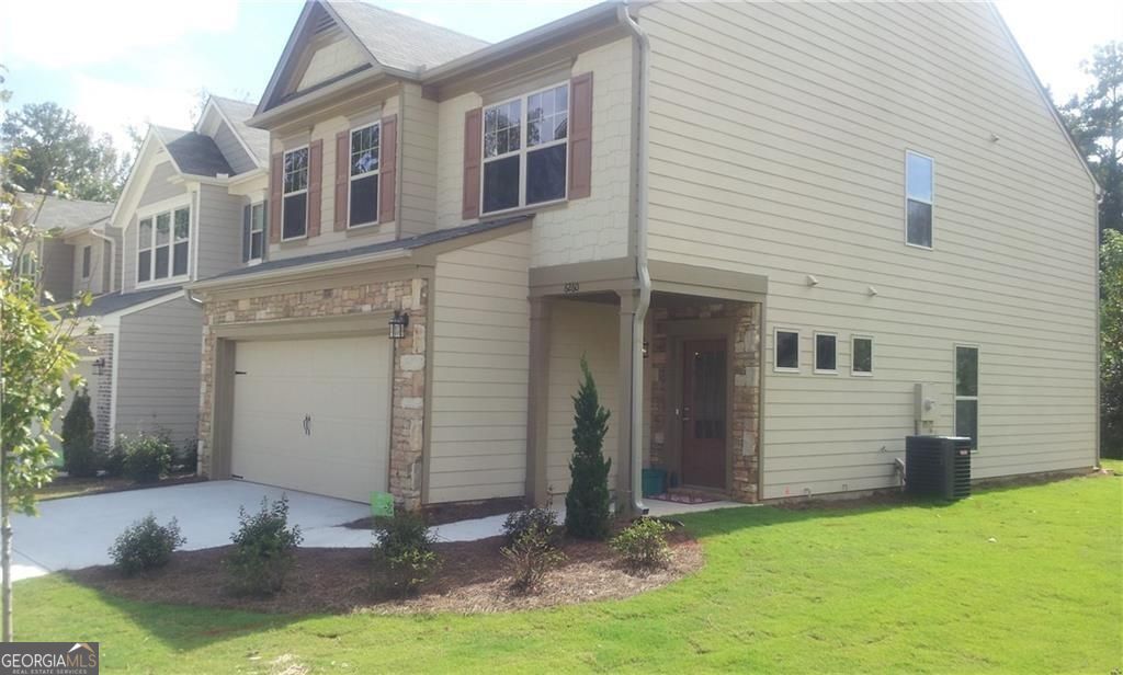 Foto principal - 6260 Crested Moss Dr