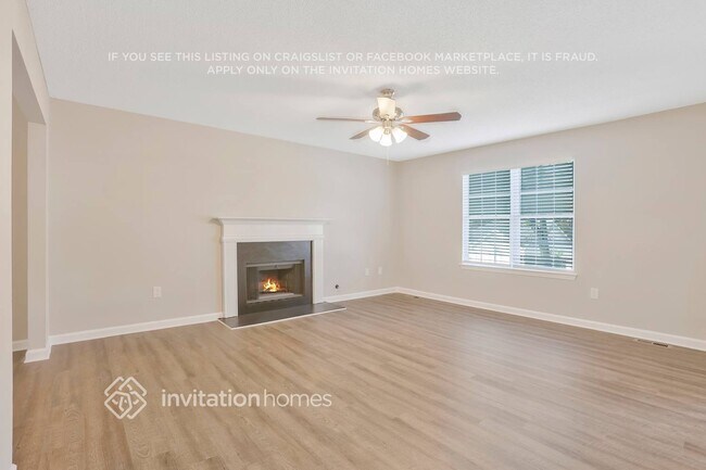 Foto del edificio - 3834 Deercreek Dr