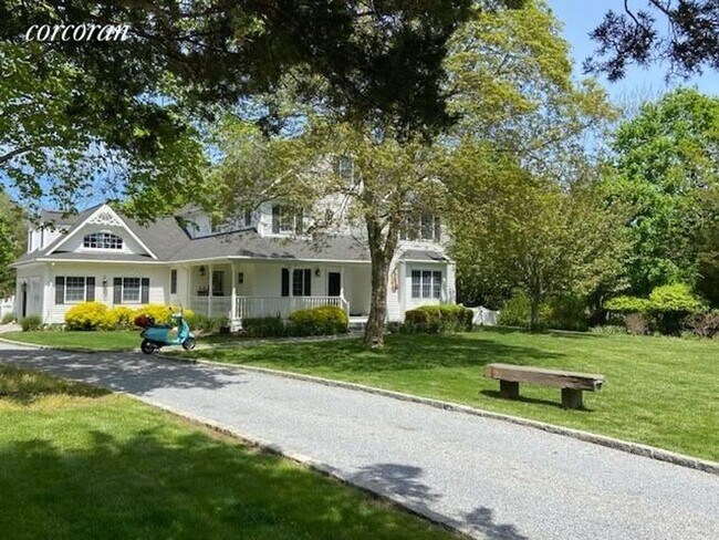 Building Photo - 6 Quail Hedge Ln