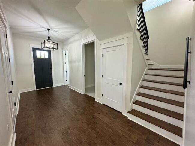 Foto del edificio - 3541 Sanctuary Dr