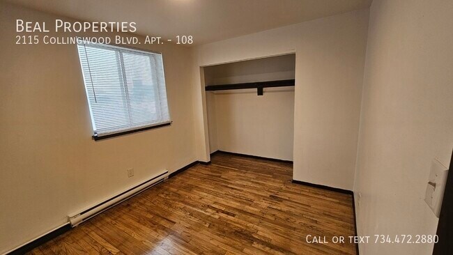 Foto del edificio - 2115 Collingwood Blvd