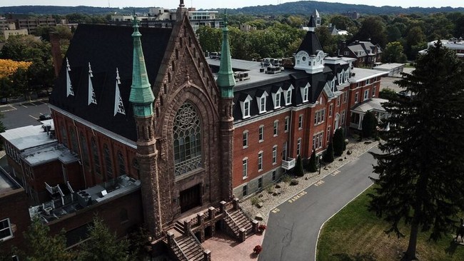 Foto del edificio - Chapel Hill Apartments