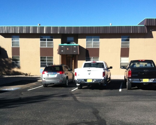 Orleans Manor Apartments Apartments in Gallup, NM