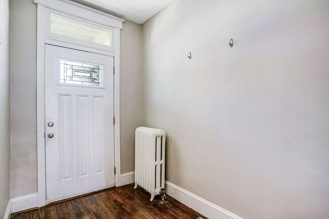 Foto del edificio - 821 Kentucky Ave SE