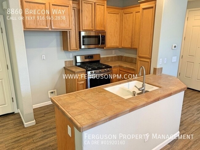 Foto del edificio - 8860 Brecon Way
