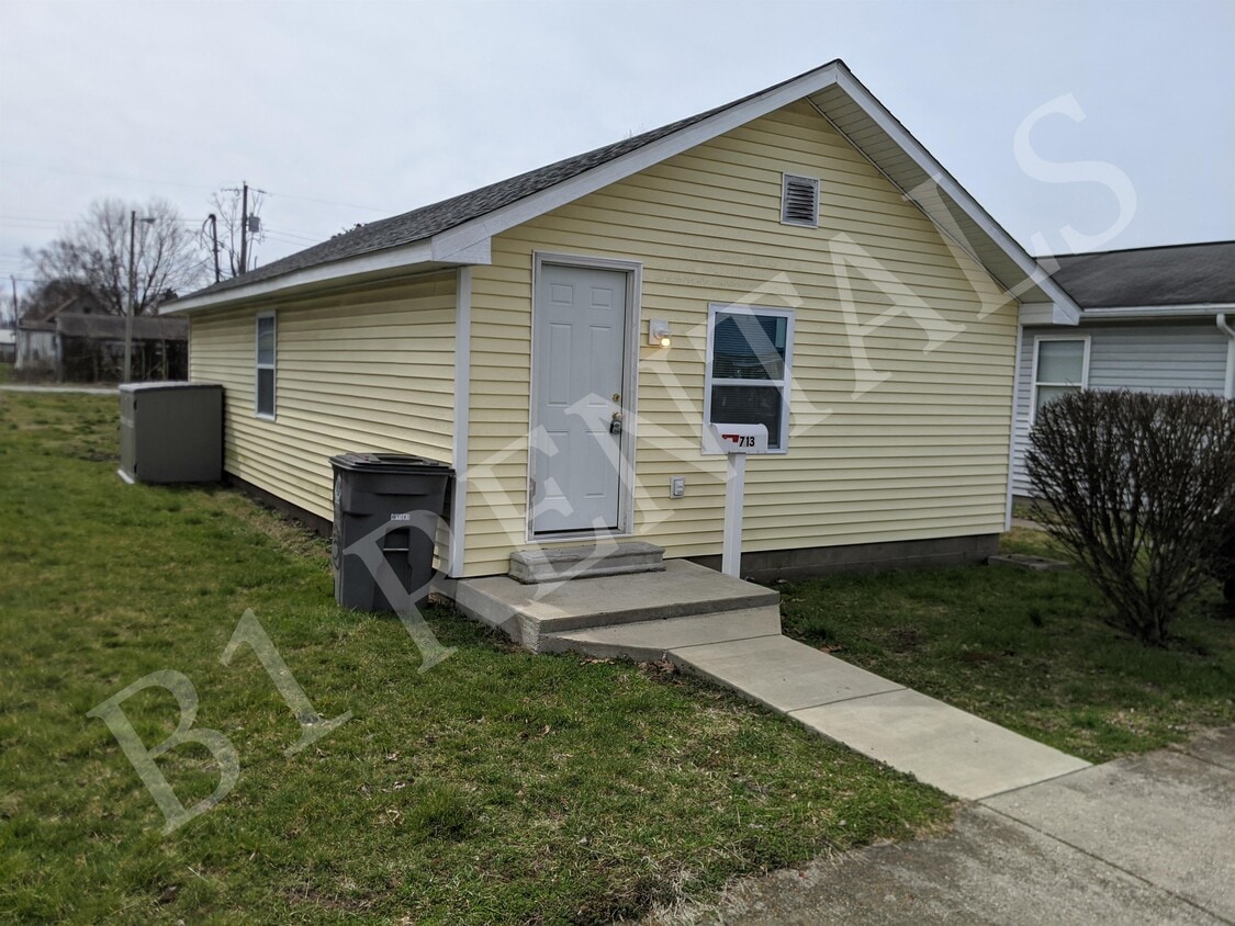 Foto principal - 713 W Laurel St