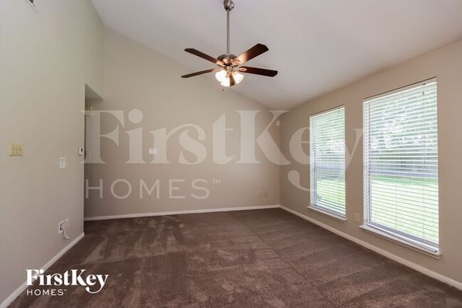 Building Photo - 3919 Algernon Dr