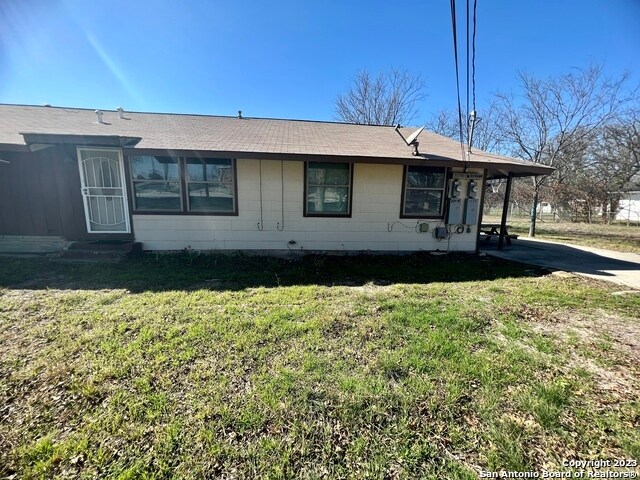 Primary Photo - 3223 Ackerman Rd