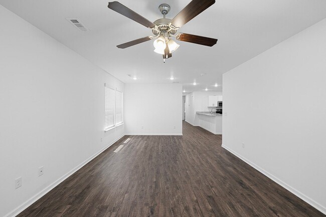 Building Photo - Incredible New 3 Bedroom Townhome