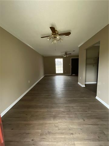 Foto del edificio - 48355 Robertson Rd