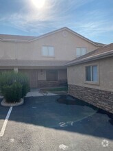 Building Photo - 1167 E 400 S