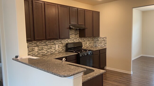 Foto del edificio - 10523 Chestnut Path Way