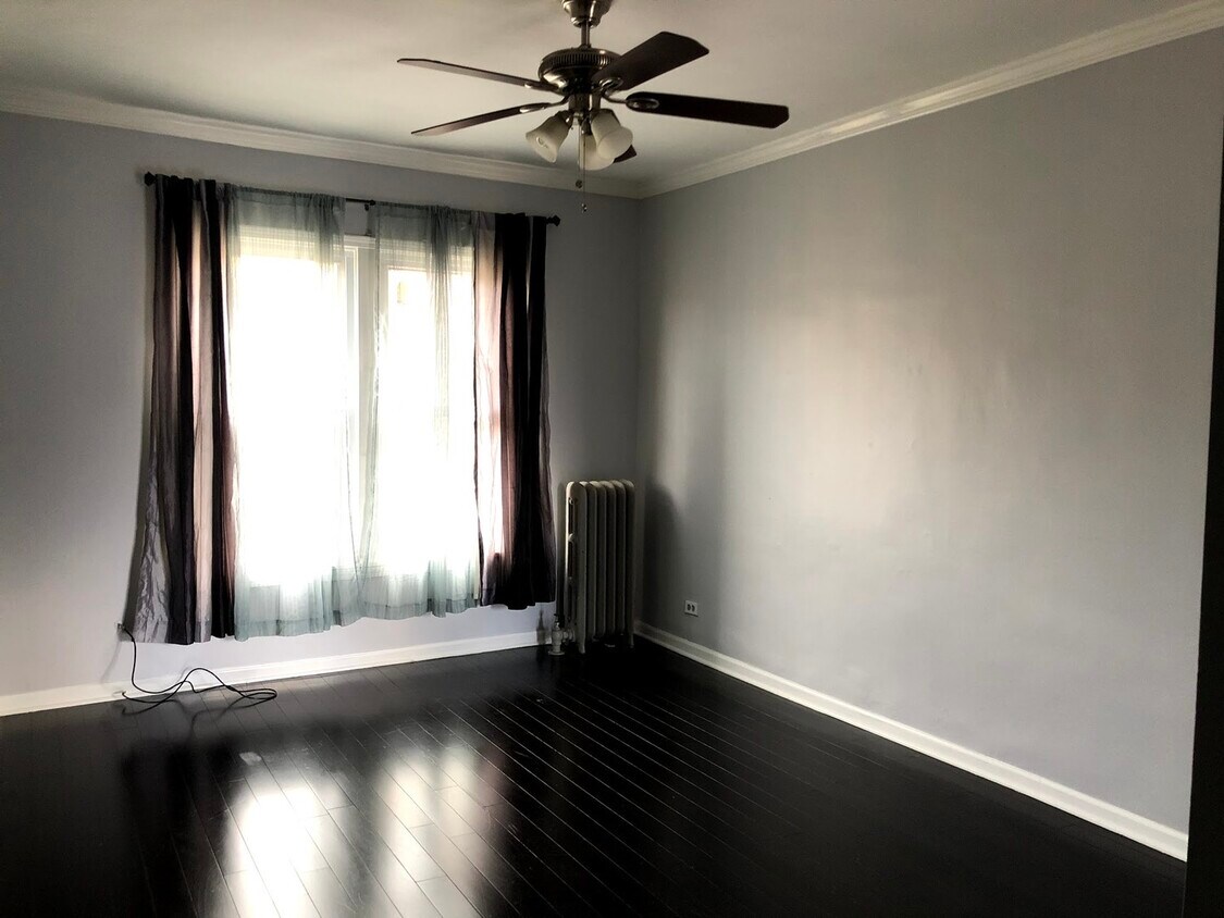 Primary Photo - 1707 W Wallen Ave
