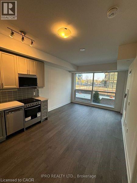 Photo du bâtiment - 2343 Khalsa Gate