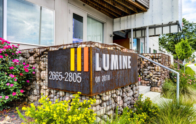 Building Photo - Lumine