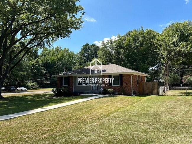 Building Photo - 5309 Lochinvar Rd