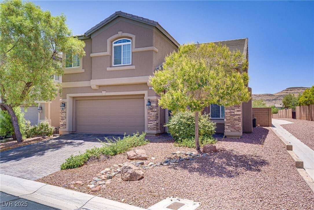 Foto principal - 10015 Willowbrook Pond Rd