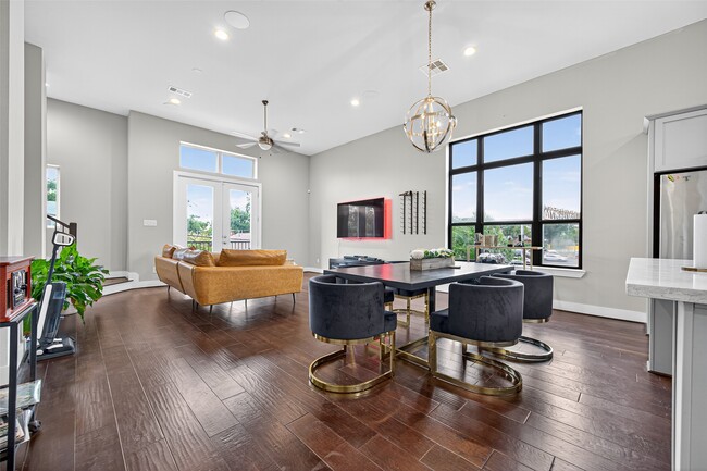 Foto del edificio - 1205 Wrightwood St