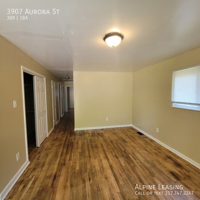 Photo - 3907 Aurora St House
