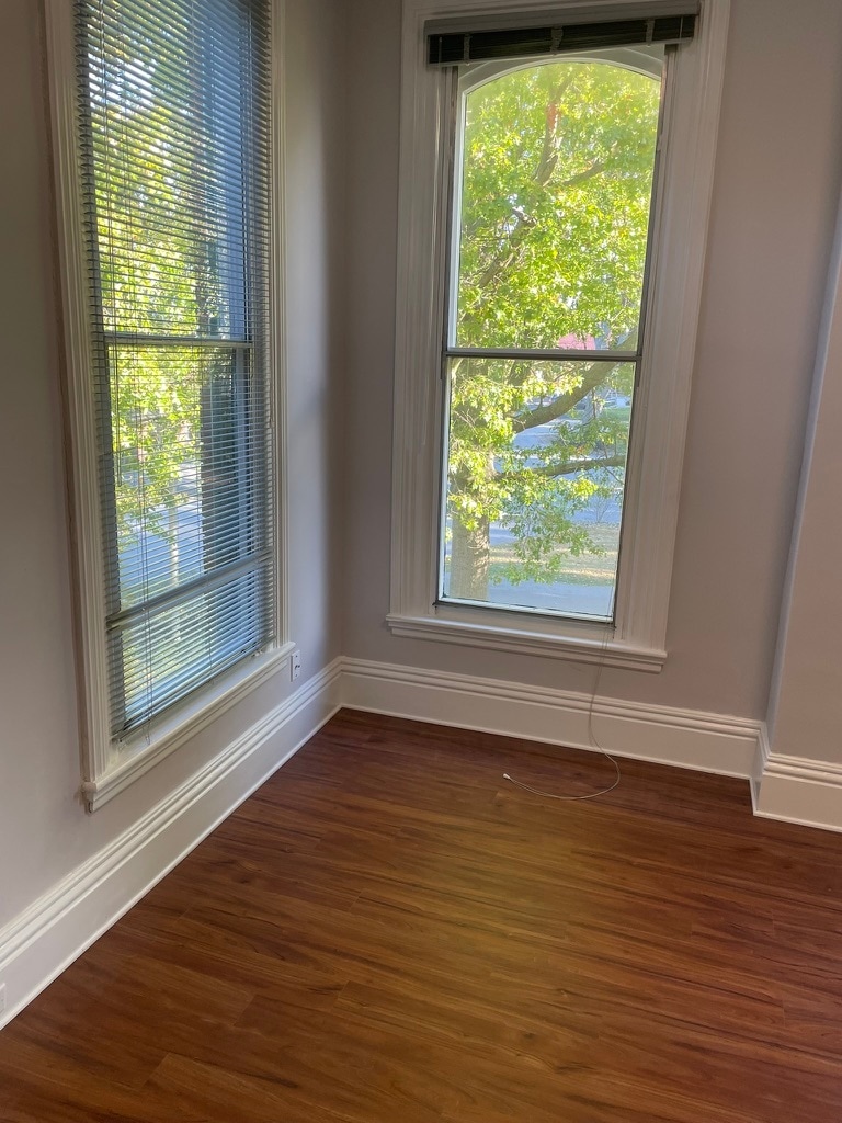 37841 Euclid Ave Willoughby, OH 44094 – photo 1 of 14