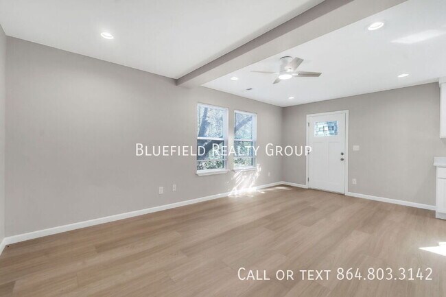 Foto del edificio - 253 Woodruff St