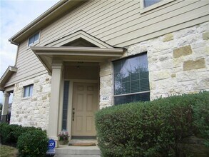 Building Photo - 9201 Brodie Ln