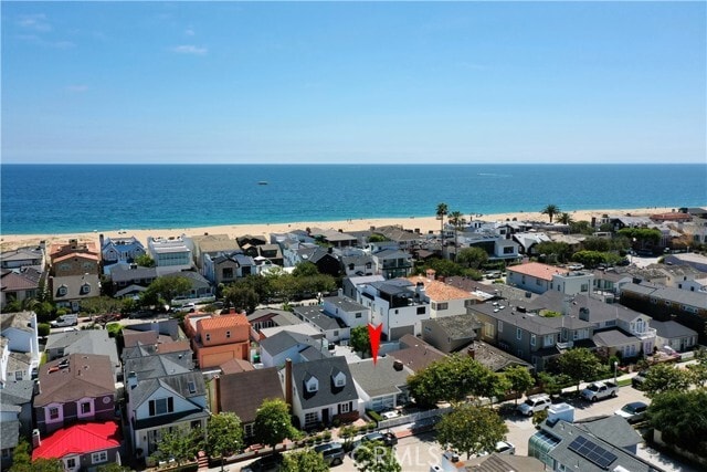 Building Photo - 2027 Miramar Dr