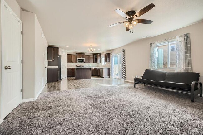 Building Photo - 11481 Moonrock Heights
